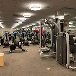 Five Star Trump Hotel No Resort And Cleaning Fees