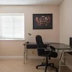 Family-Friendly Home Close To The Strip