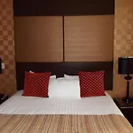 Eastside Cannery Casino Hotel