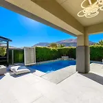 Summerlin Luxury-Modern Home With Pool And Cabana!