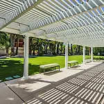 Villa Shangri-La