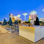 Trump Tower Studio Condo - Walk To Las Vegas Strip