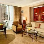Luxury Suites International At The Signature