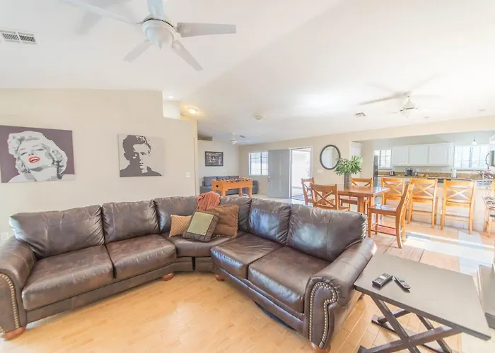 Relax In Style!! Pool, Vegas Games, Rv Parking