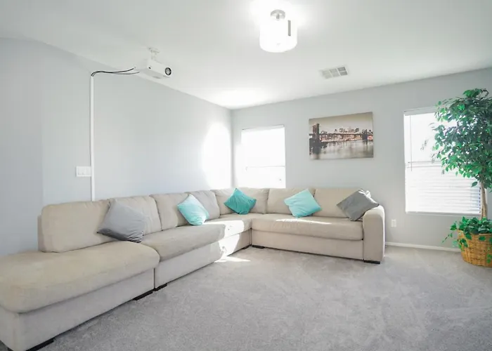 Ultra Modern Las Vegas Home 20min From The Strip