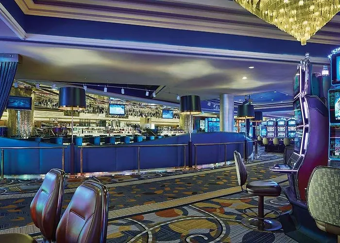 Horseshoe Las Vegas Center Strip, Trademark Collection
