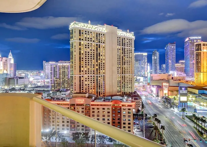 Lucky Gem Penthouse & Luxury Suites At Signature Resort, Balcony Strip View 1607
