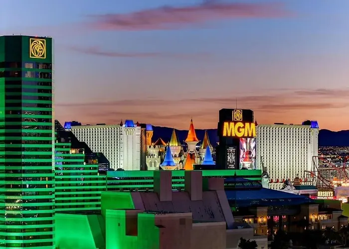 Mgm Signature-16-702 1Br 2Ba Balcony Suite