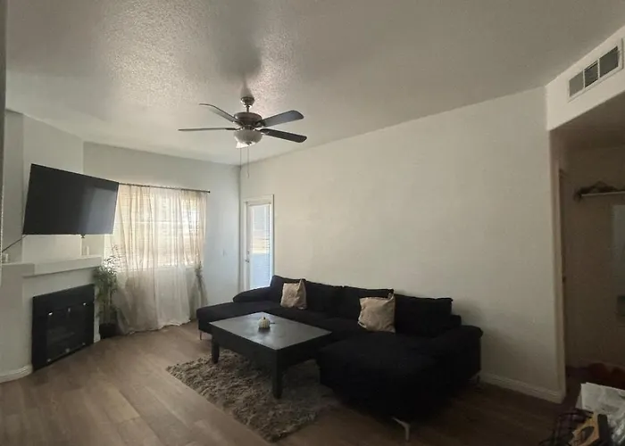 Beautiful Furnished Condo !