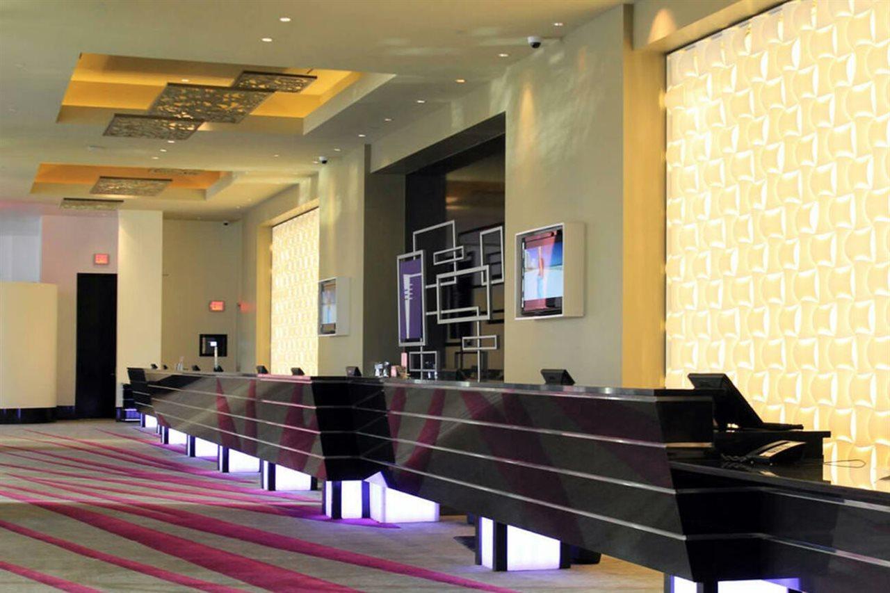 Hilton Grand Vacations Club Elara Center Strip Vegas 3*