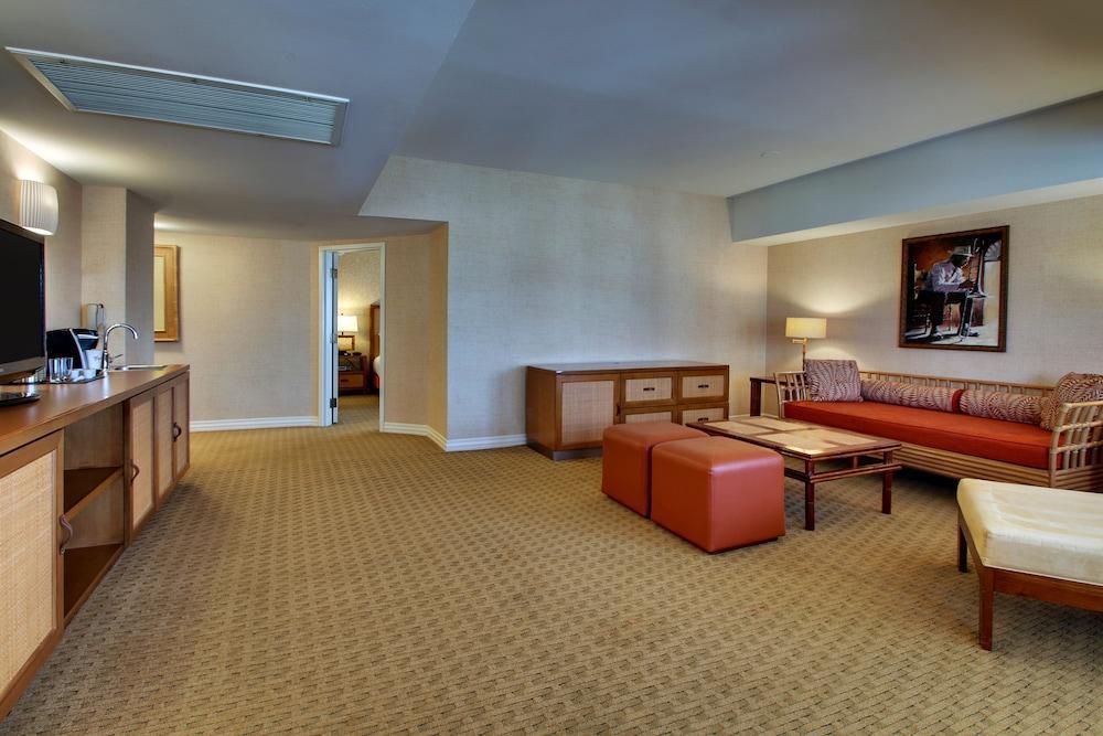 Station touristique Tropicana A Doubletree By Hilton & Casino - Free Parking