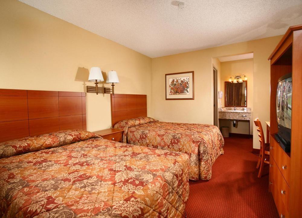 Hotel Days By Wyndham Vegas Wild Wild West Gambling Hall