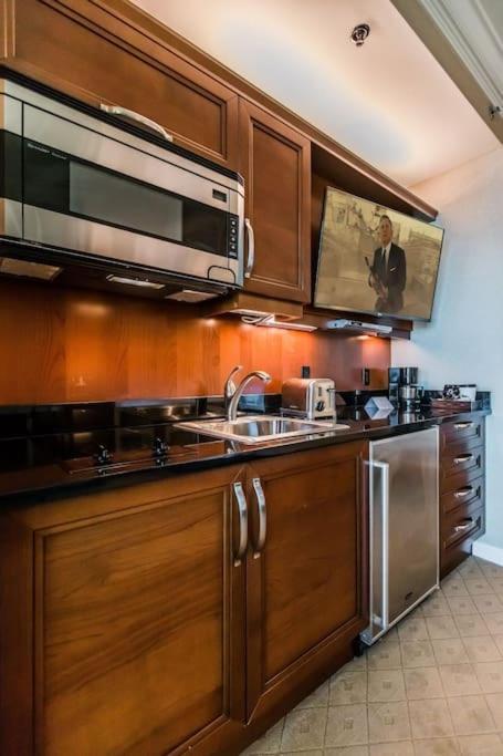 Save At Mgm * No Fees * Strip View * 1911 Las Vegas