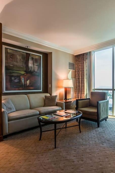 Save At Mgm * No Fees * Strip View * 1911 Las Vegas