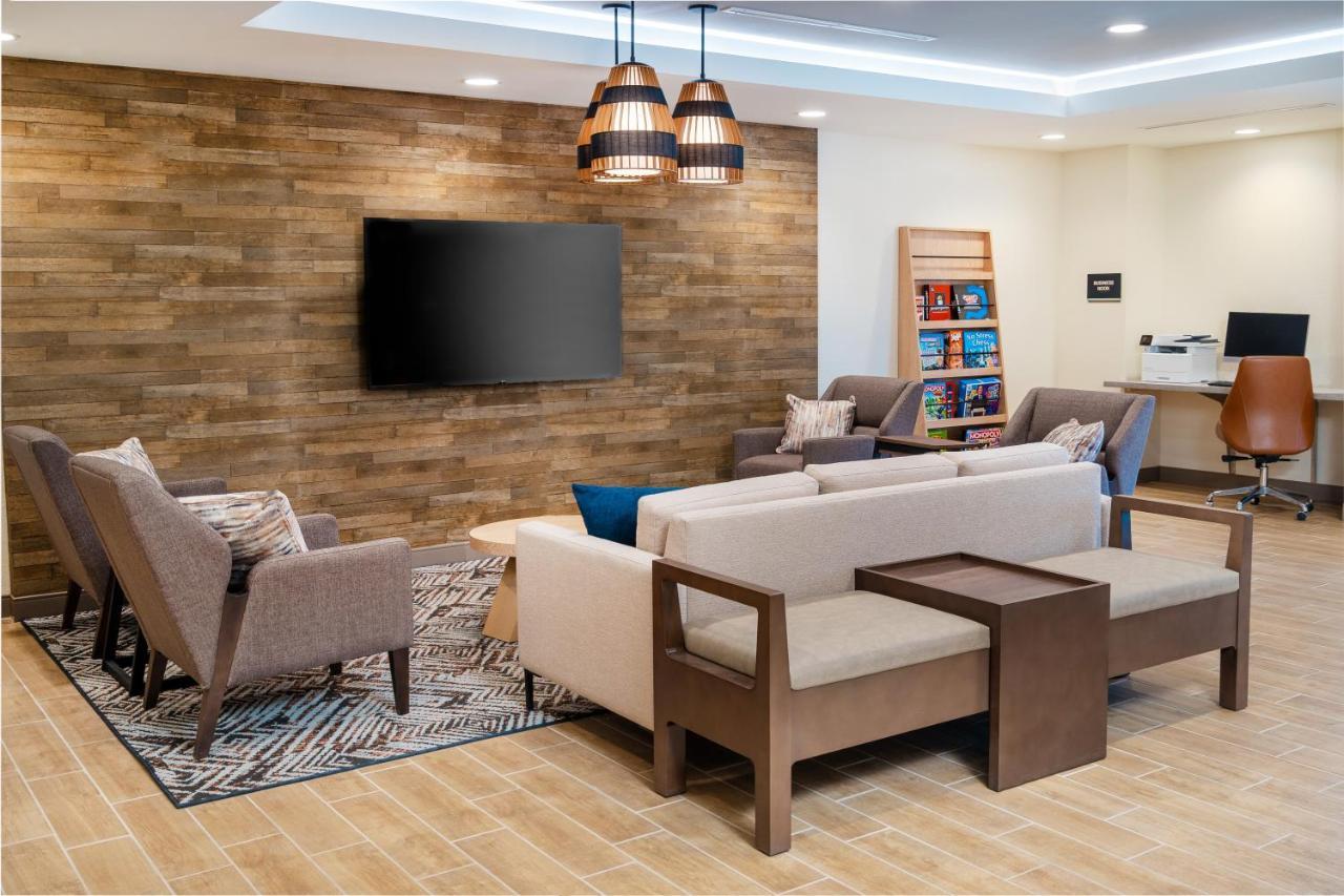 Candlewood - Vegas - E Tropicana By Ihg Hotel