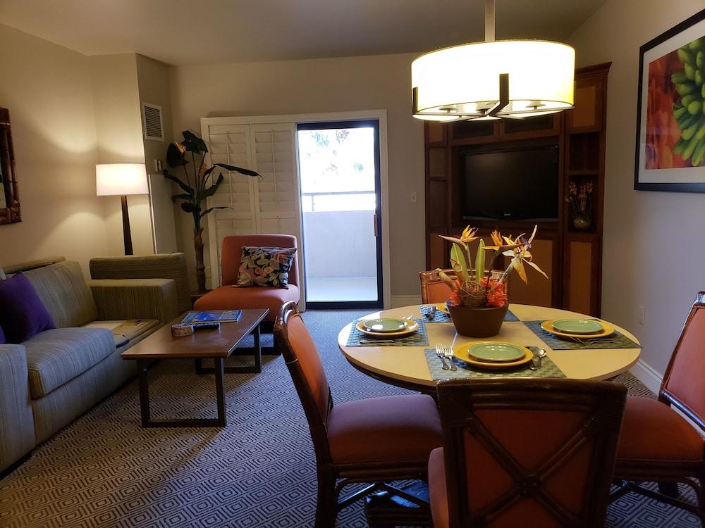 Apartahotel At Tahiti Village And Spa-no Fee