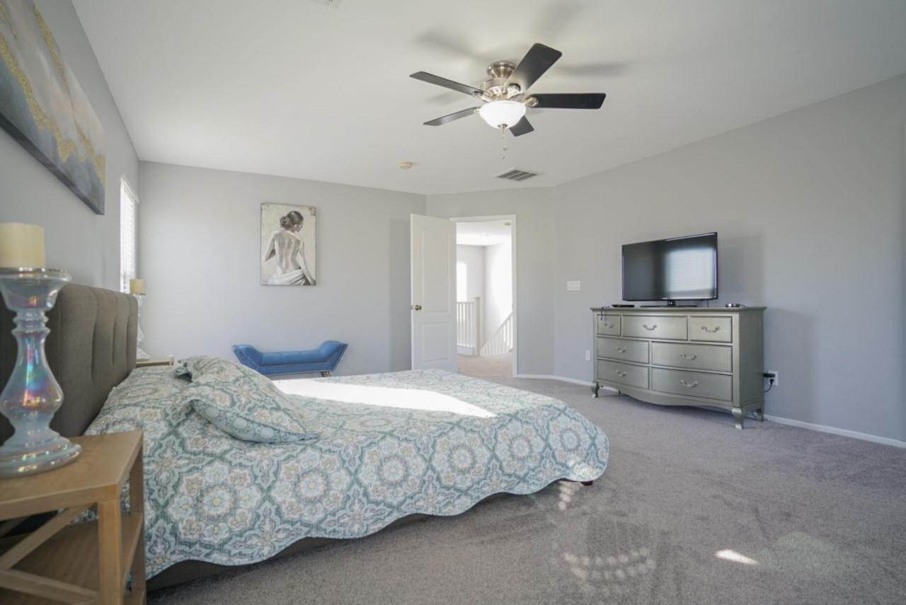 Ultra Modern Vegas 20min From The Strip