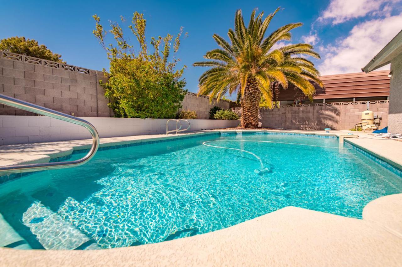 Relax In Style!! Pool, Vegas Games, Rv Parking Las Vegas