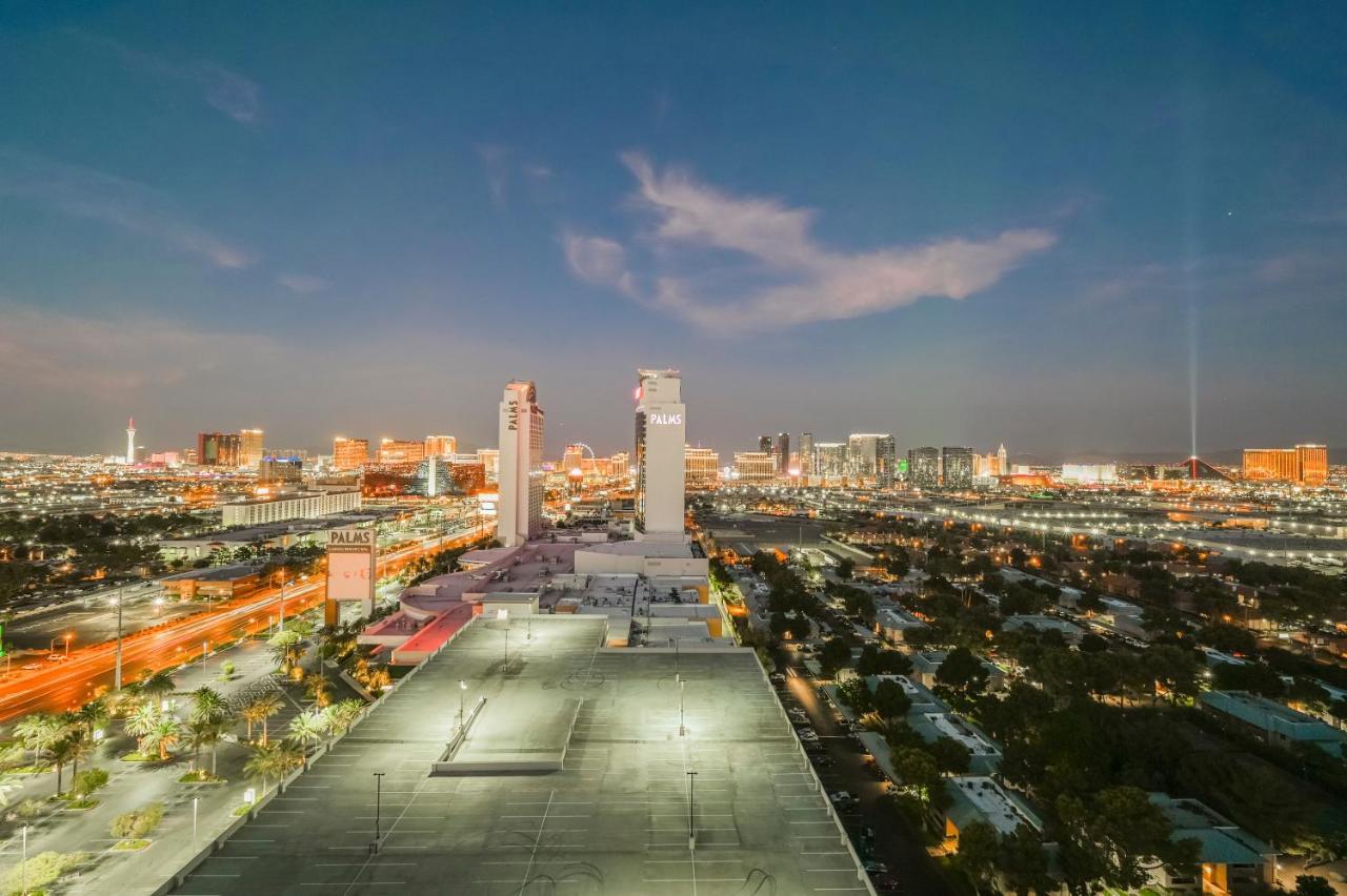 Stripviewsuites Two-bedroom Conjoined At Palms Place Aparthotel Las Vegas