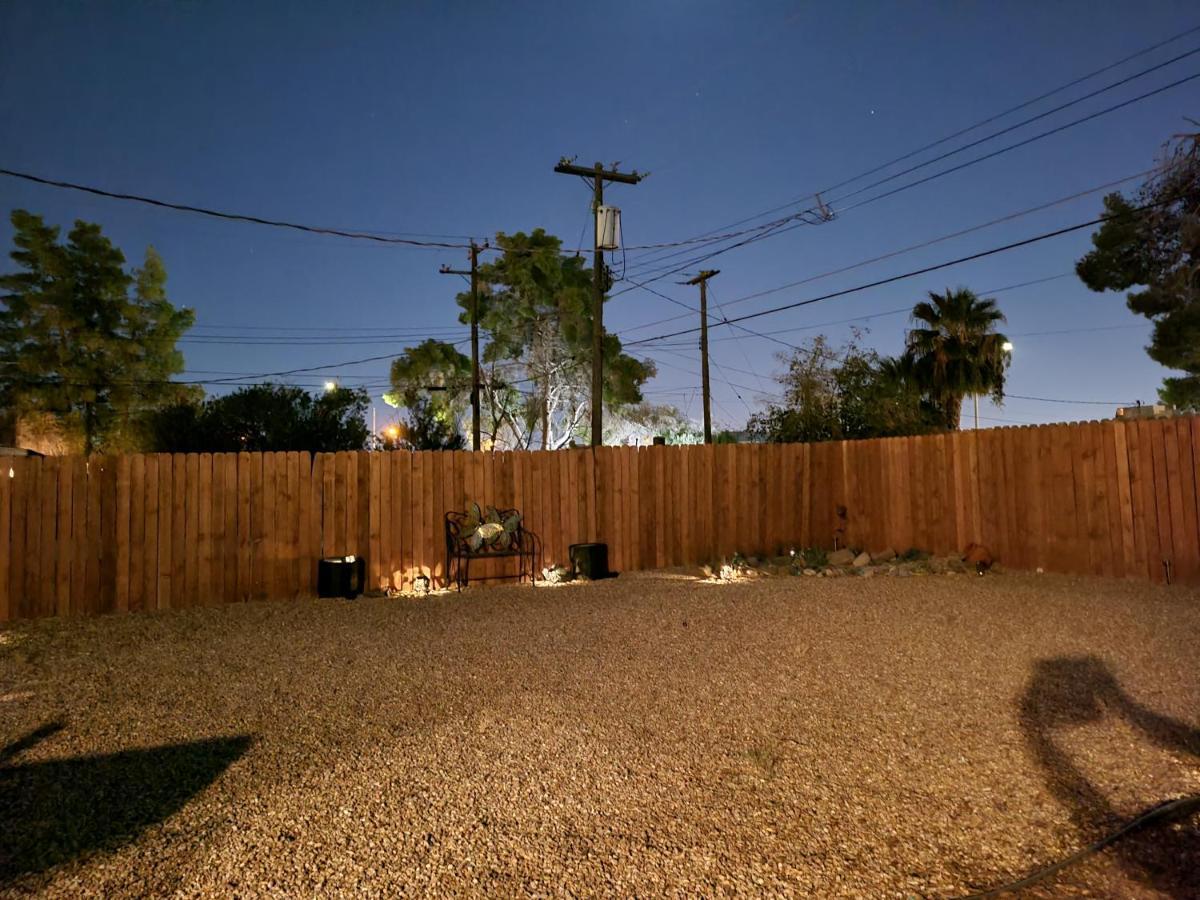Holiday home Beautiful 3 Bed/2 Bath Cozy Get Away *