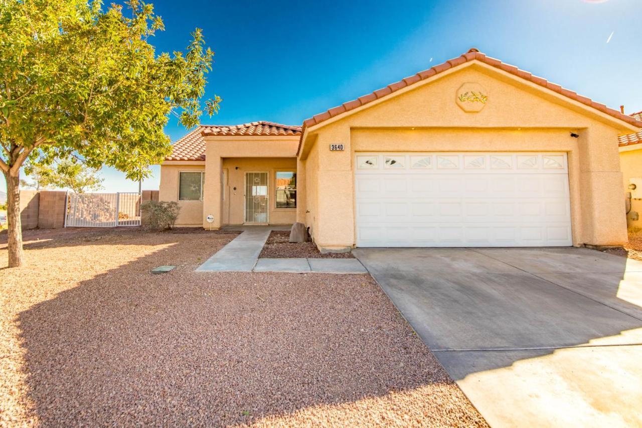 Gorgeous Vegas With Rv Parking Holiday home