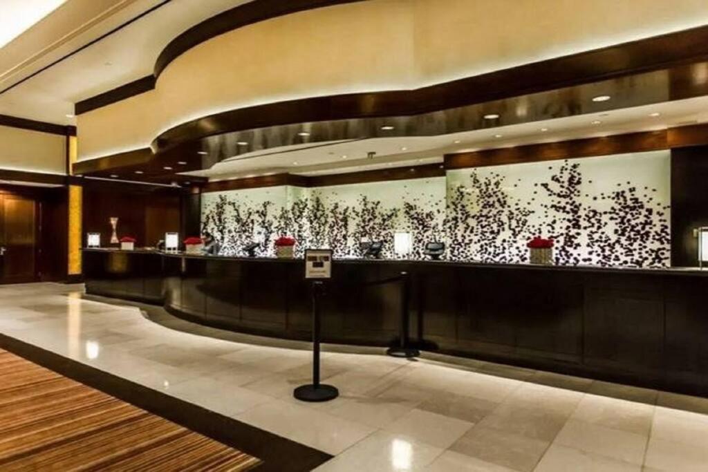 Signature Suites By Voyargo - 1Br Suites W Balcony Apartment *