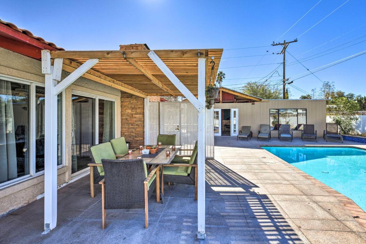 Elegant With Pool Table 3 Mi To Vegas Strip!