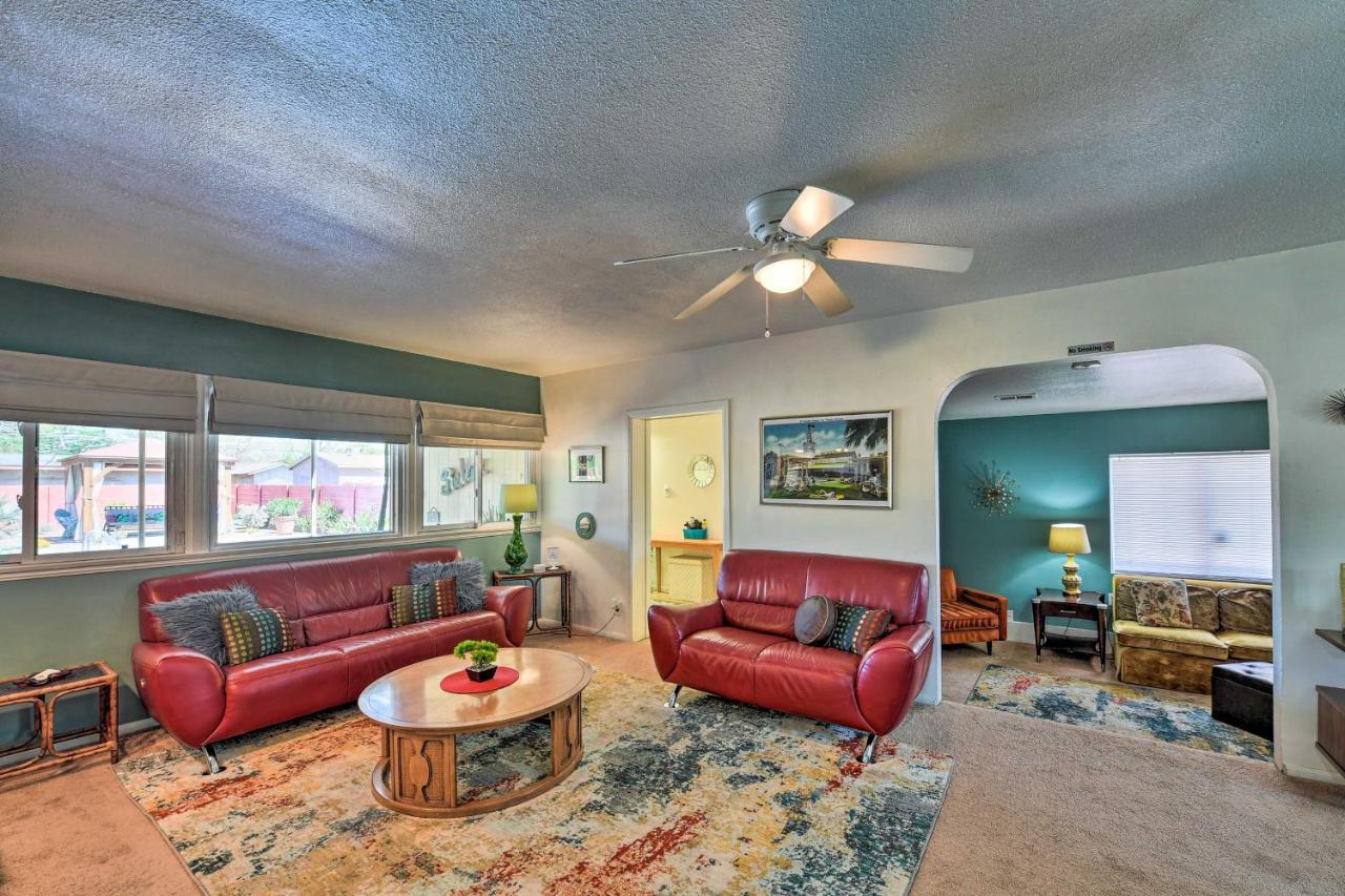 Holiday home Vintage Vegas Oasis Less Than 3 Mi To The Strip! Las Vegas