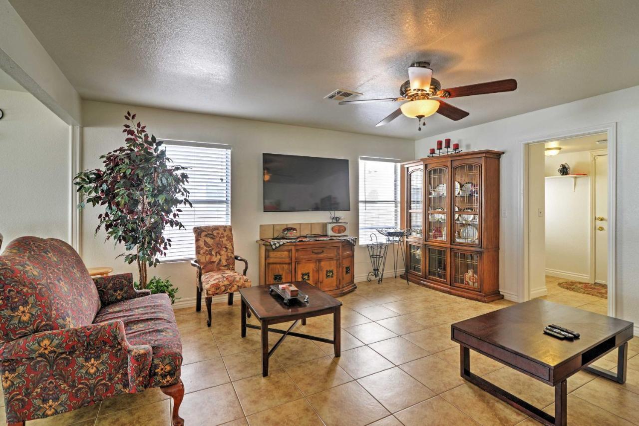 Spacious Vegas - Near Golfing And Hiking! * Las Vegas