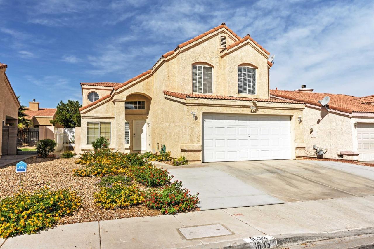 Spacious Vegas - Near Golfing And Hiking! Hébergement de vacances Las Vegas