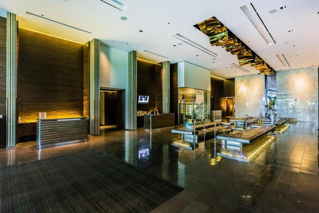 Hotel The Palms Place By Orgoto *