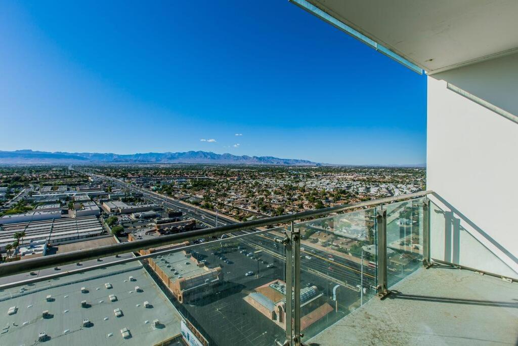 The Palms Place By Orgoto Hotel