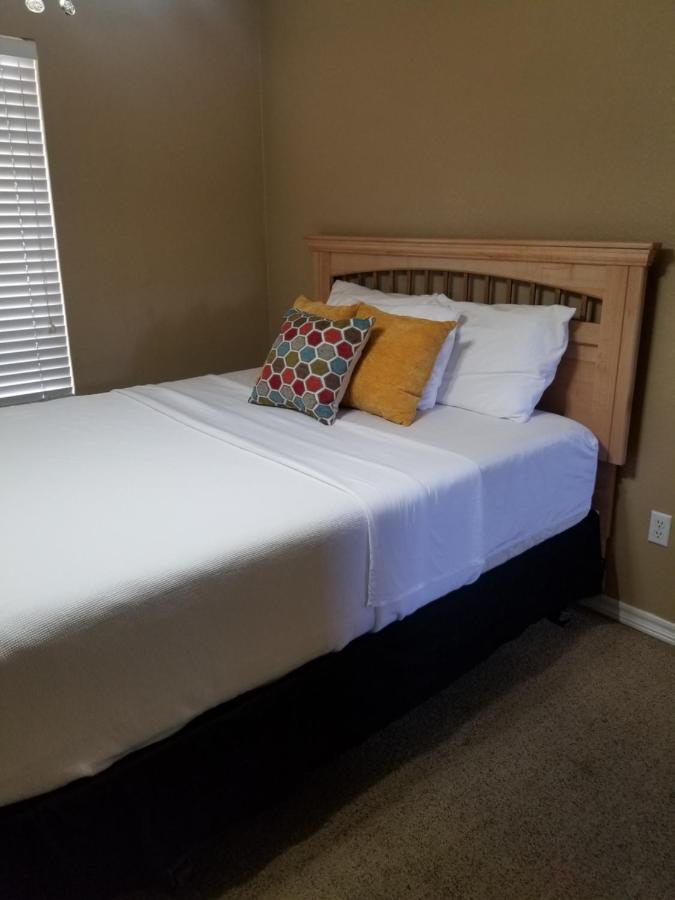 Close To Strip, Very Private, Gated, Huge Floorplan, Wifi, Washer&dryer Casa vacanze *
