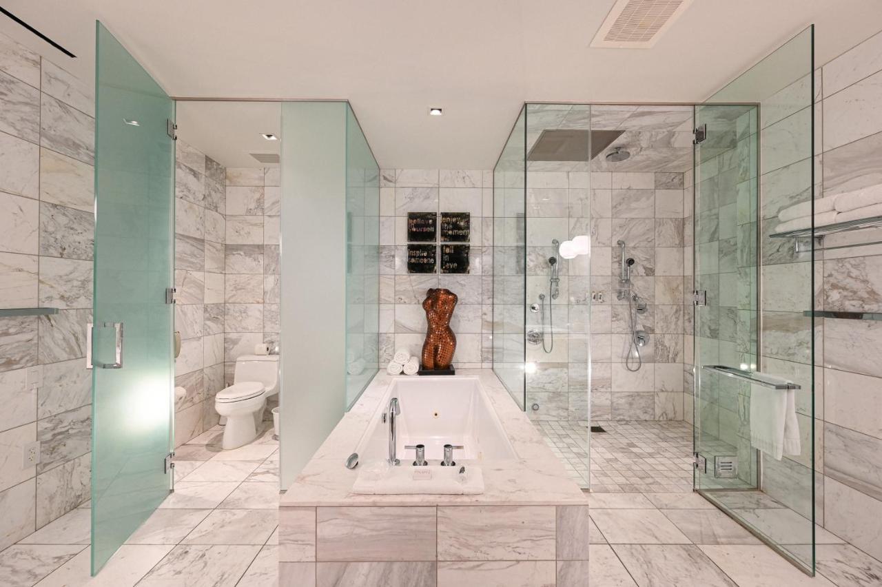 Stripviewsuites Penthouse