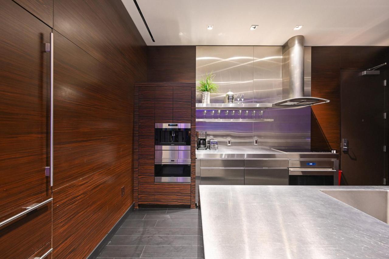 Stripviewsuites Penthouse Aparthotel *