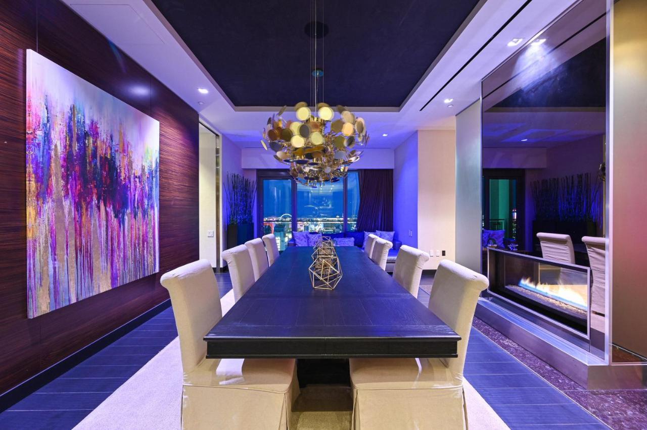 Aparthotel Stripviewsuites Penthouse