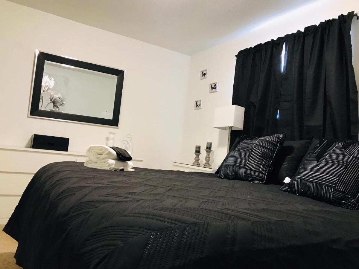 Apartment Luxury At Modern House Las Vegas