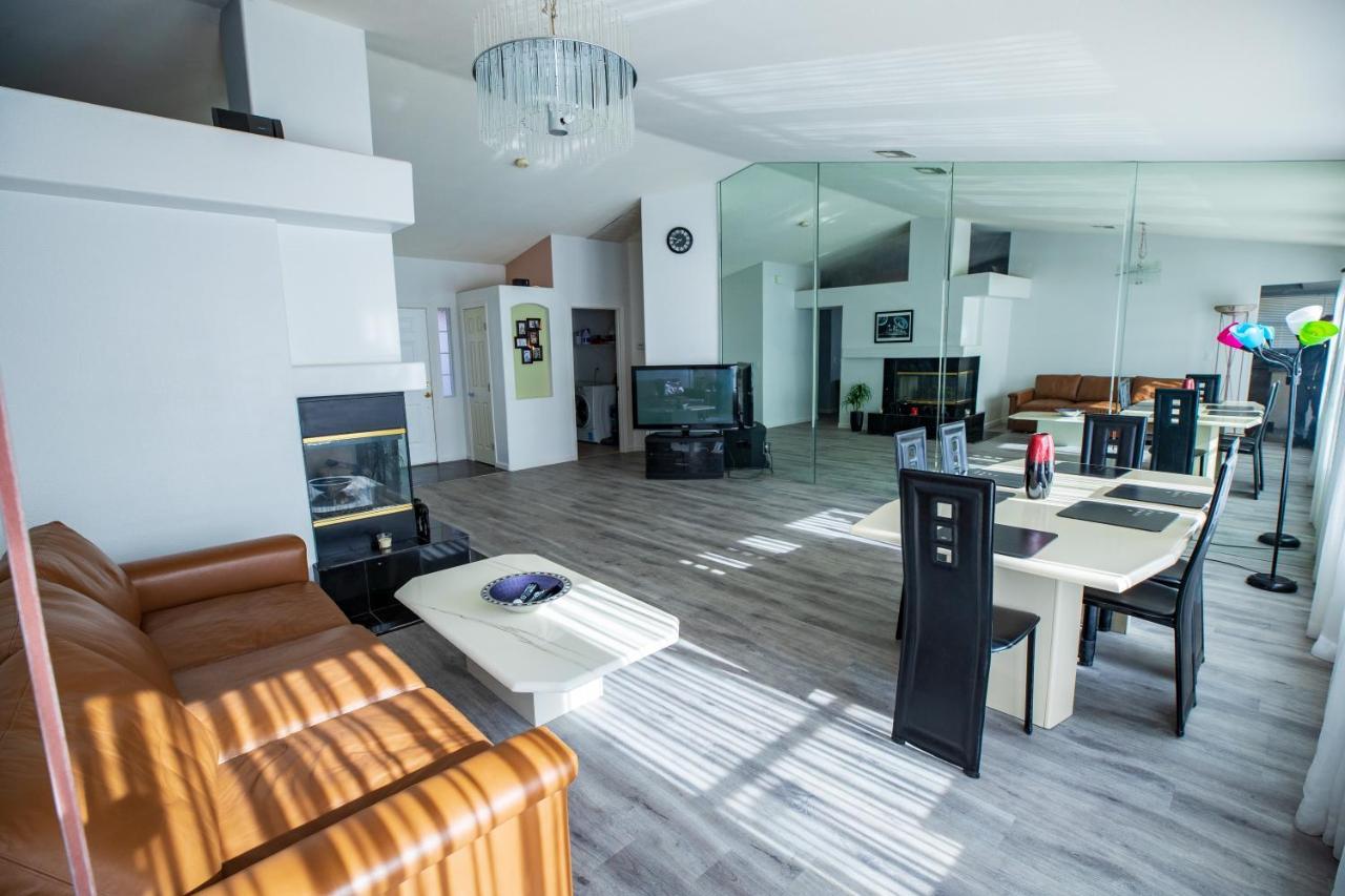 Luxury 1900 Sq Ft House Huge 46 Ft Pool & Hot Casa vacanze Las Vegas