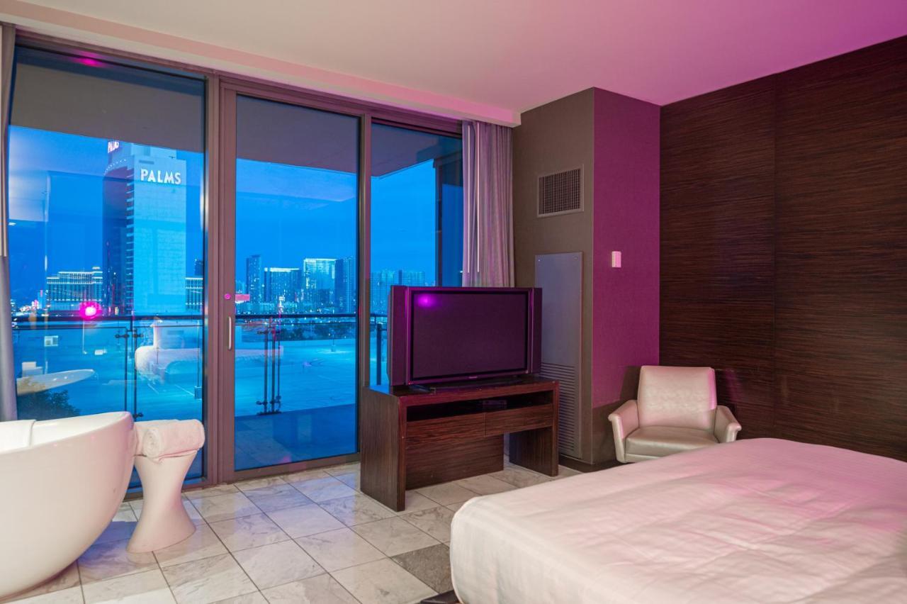 Aparthotel Stripviewsuites Two-bedroom Conjoined At Palms Place *