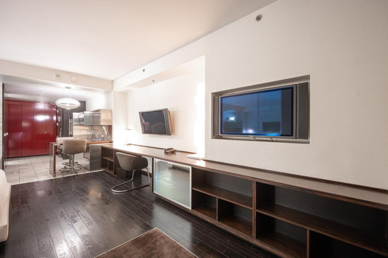 Stripviewsuites Two-bedroom Conjoined At Palms Place Las Vegas