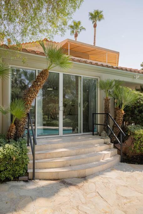 Villa Greens- 5,700sf Luxury Vegas Pool *