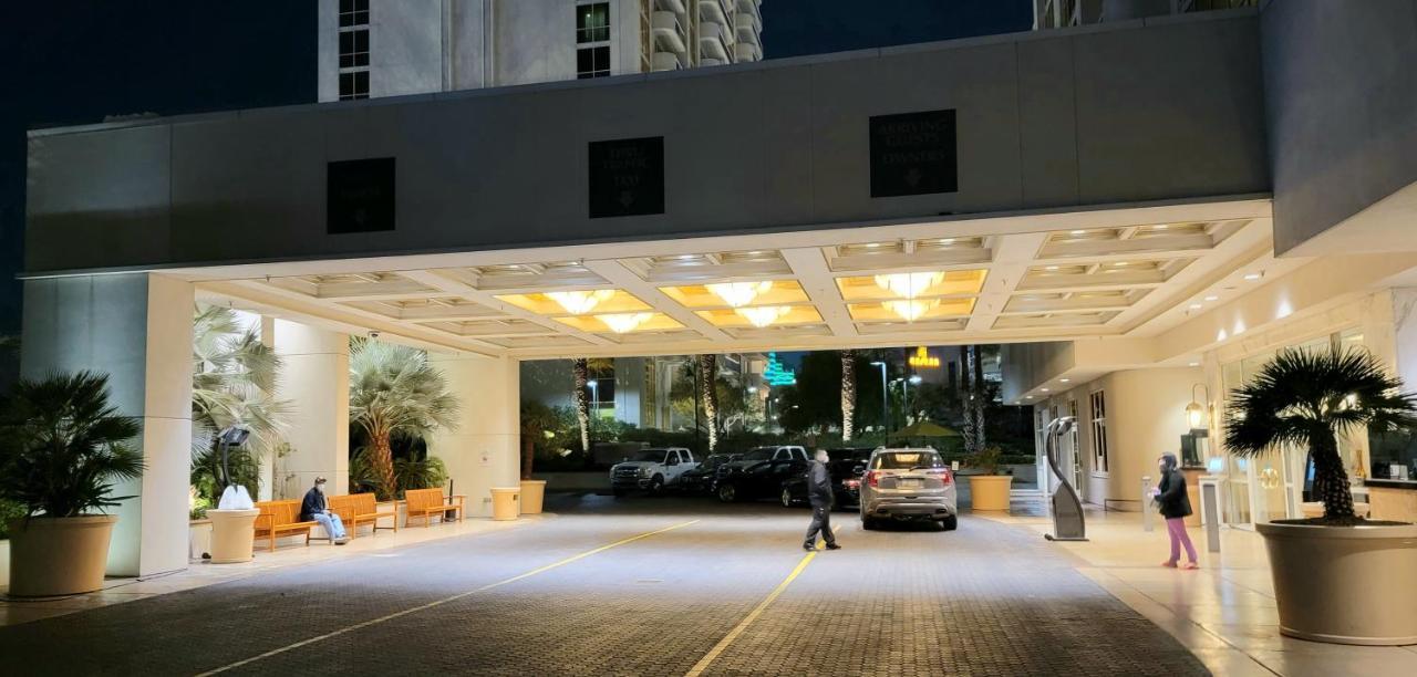 Awesome The Signature Mgm With Strip View. No Fee! Apartment Las Vegas