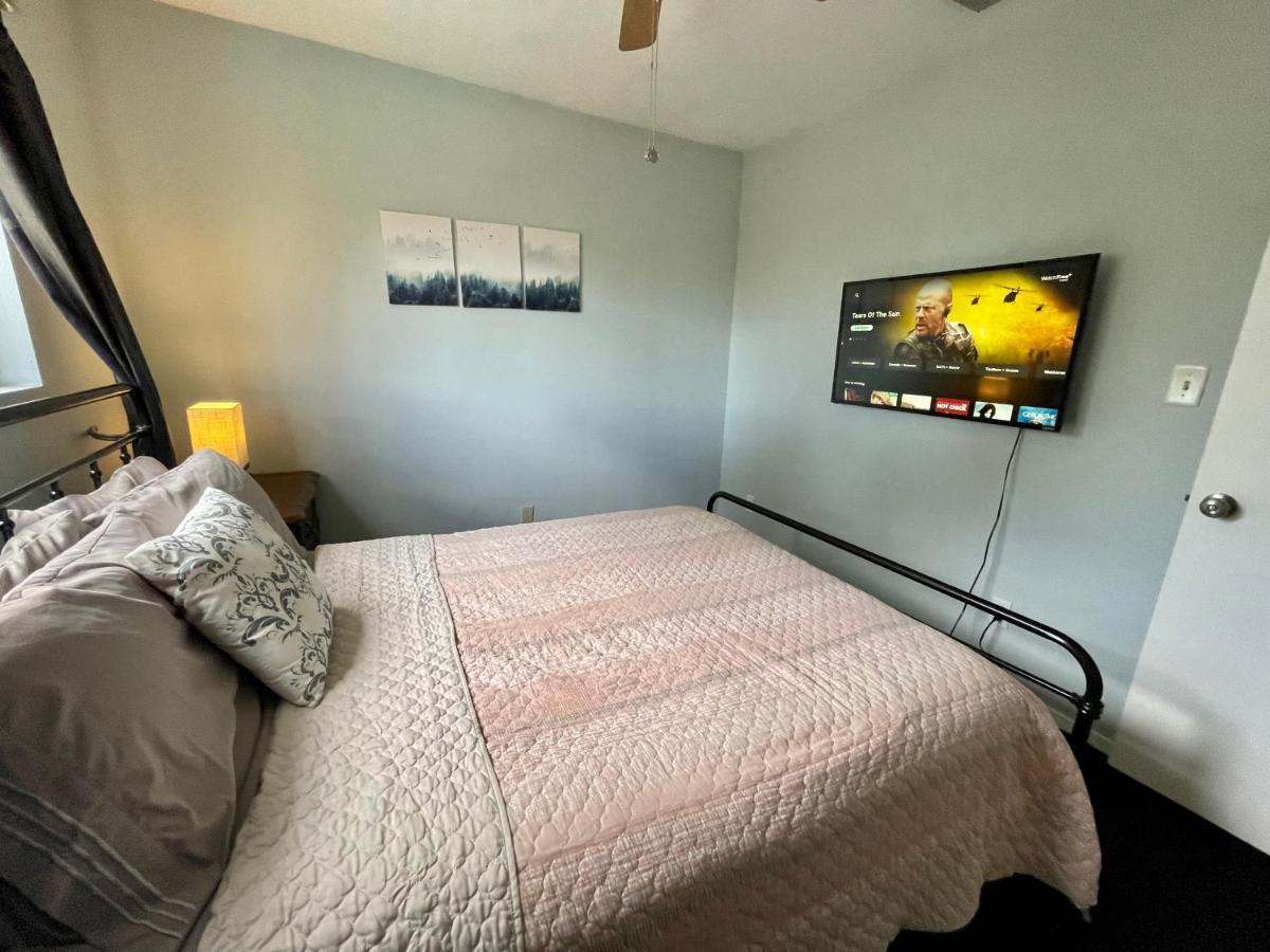Urban Colonial In The Heart Of Vegas Holiday home Las Vegas
