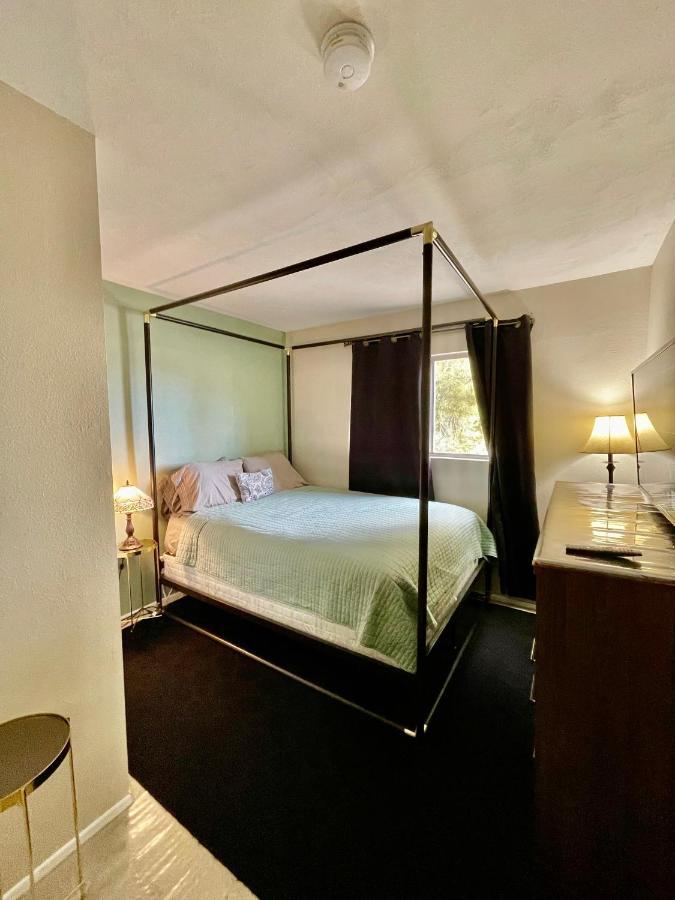 Holiday home Urban Colonial In The Heart Of Vegas *