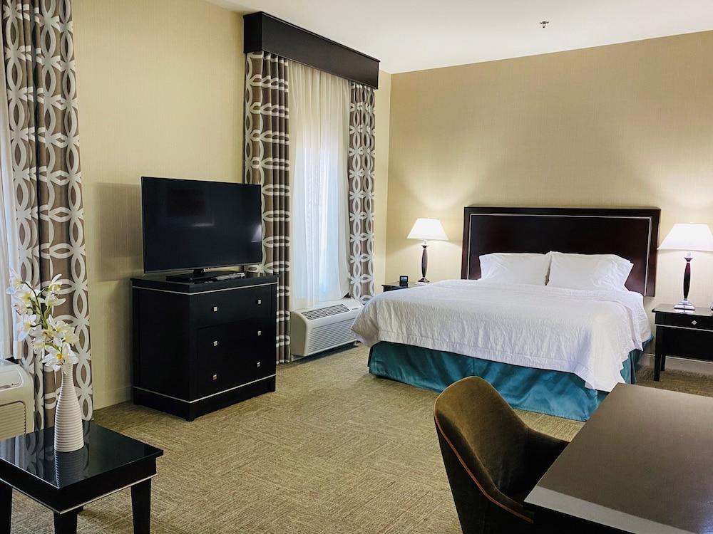 Hotel Hampton & South