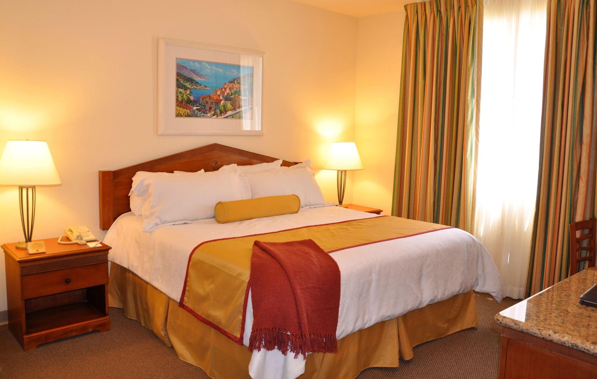 Club De Soleil All-suite Las Vegas