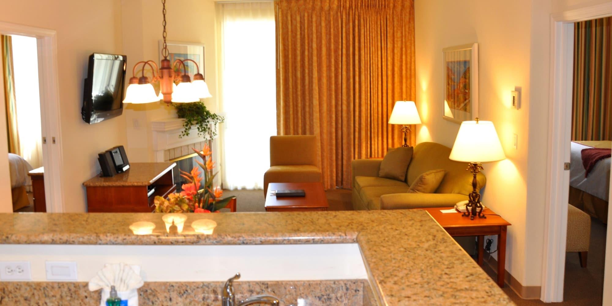 Club De Soleil All-suite Resort Las Vegas