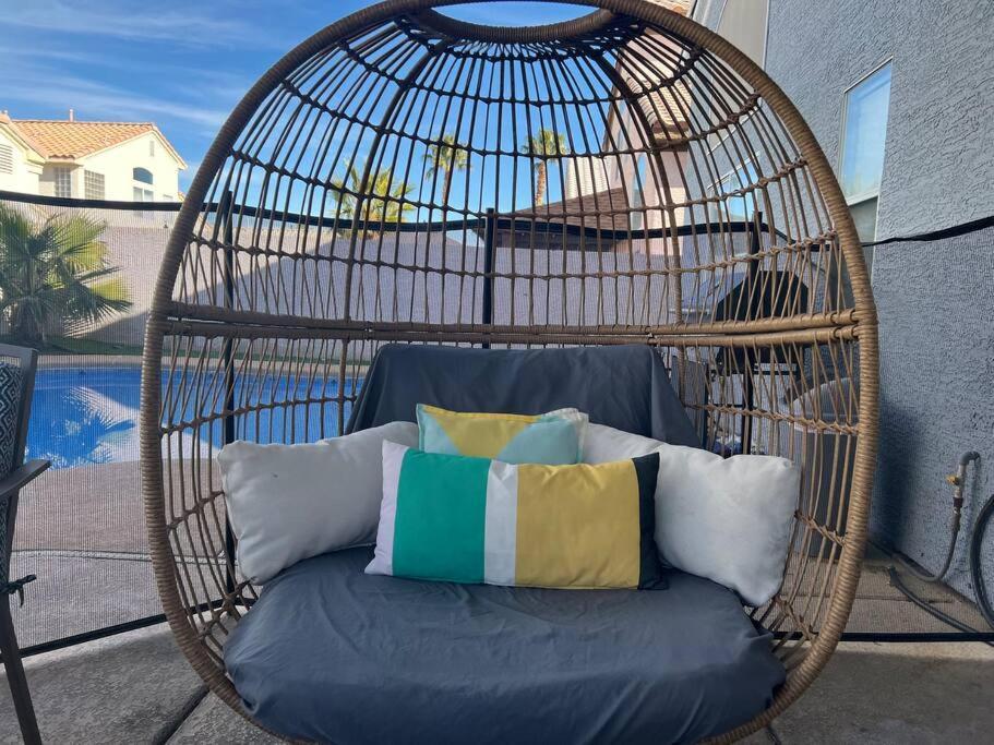 Holiday home Oasis Pool House, Optional Pool Heater Las Vegas