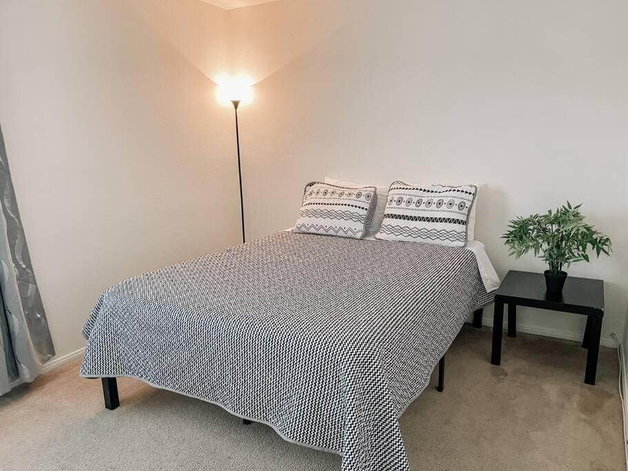 Ferienhaus 3 Bedroom 15min To Strip/fremont St Exp Fast Wifi