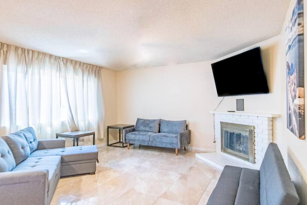 Casa vacanze Royalty At Princess Ann Court - All Amenities Las Vegas